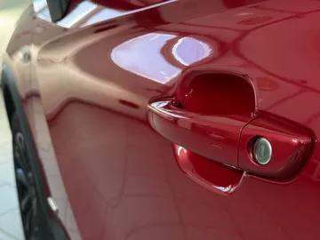 Car image 33