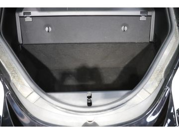 Car image 49