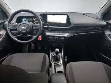 Car image 12