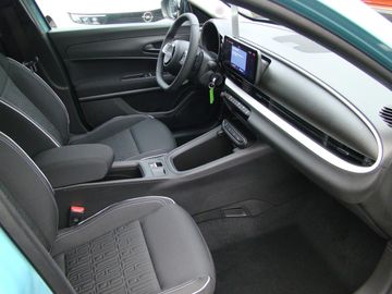 Car image 21