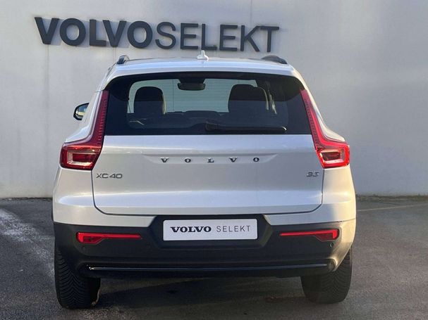 Volvo XC40 B3 Plus 120 kW image number 5