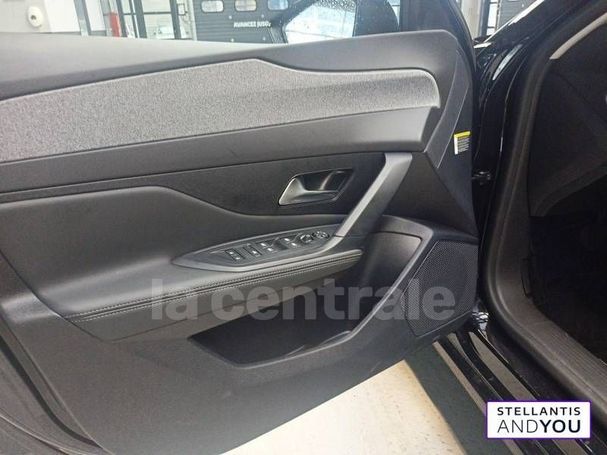 Peugeot 308 1.2 PureTech 130 Allure 96 kW image number 19