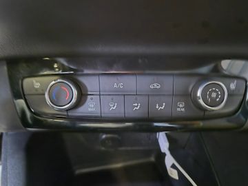 Car image 36