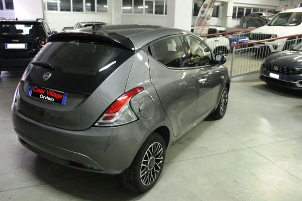 Lancia Ypsilon 51 kW image number 3