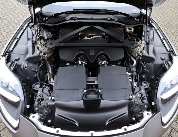 Aston Martin DB12 Volante 4.0 V8 500 kW image number 8