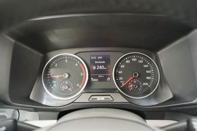 Car image 36