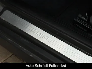 Car image 45