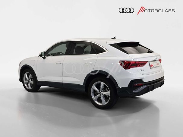 Audi Q3 45 TFSIe S tronic Sportback Business 180 kW image number 4