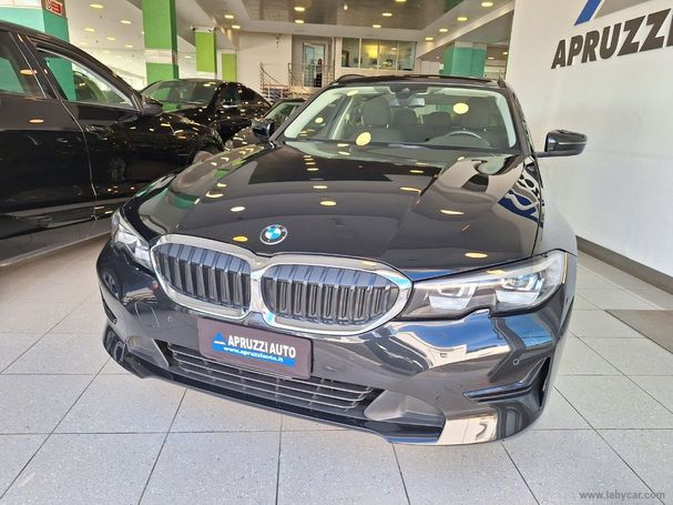 BMW 320d xDrive 140 kW image number 6