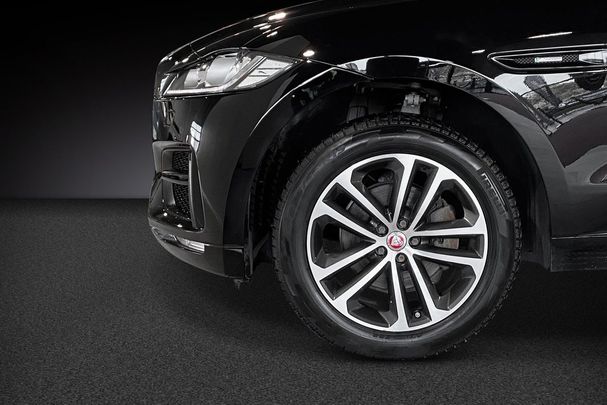 Jaguar F-Pace 20d AWD R-Sport 132 kW image number 9