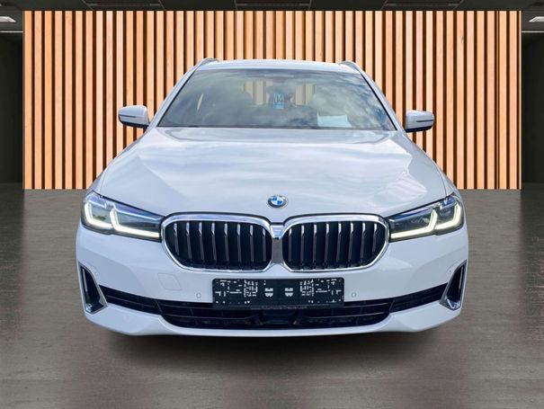 BMW 520d Touring 140 kW image number 3