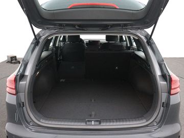 Car image 33