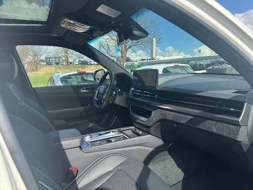 Car image 48