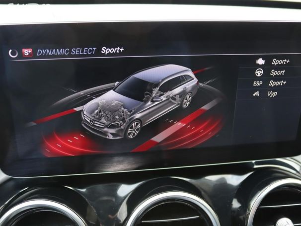 Mercedes-Benz C 300 de T 225 kW image number 31