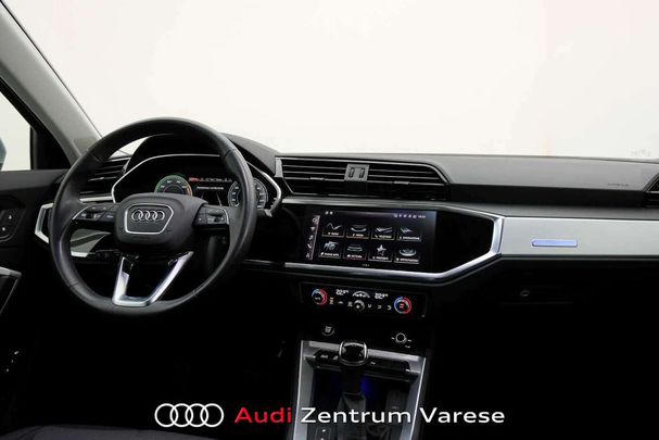 Audi Q3 45 TFSI Business 180 kW image number 8