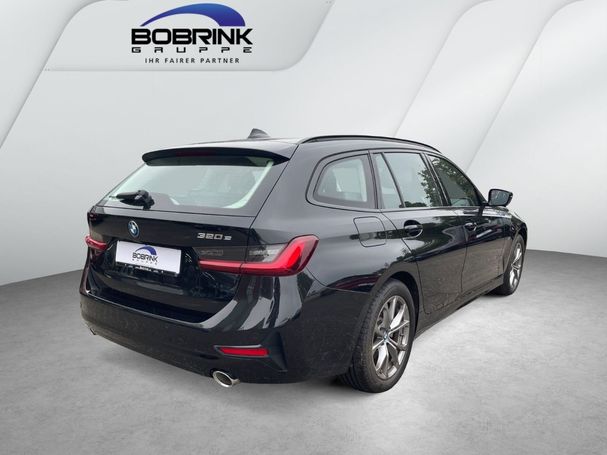 BMW 320 e Touring Sport Line 150 kW image number 3