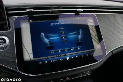 Car image 35