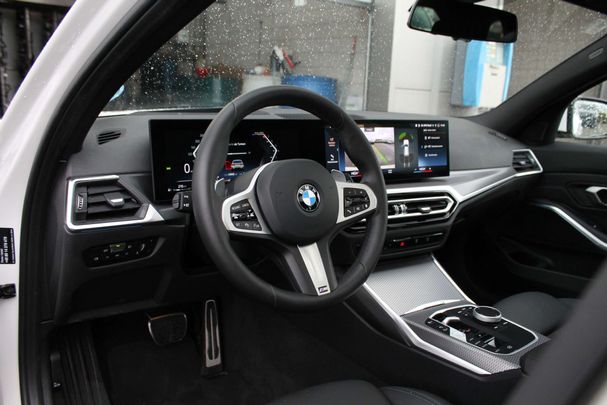 BMW 320i Touring 135 kW image number 6