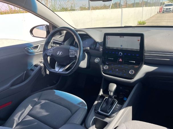 Hyundai Ioniq 1.6 GDI 104 kW image number 3