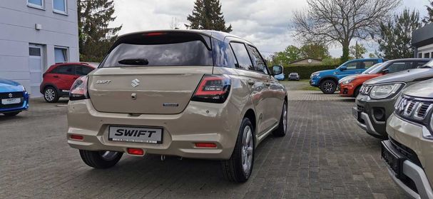 Suzuki Swift Hybrid Comfort 61 kW image number 2