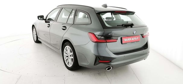 BMW 320d Touring xDrive Advantage 140 kW image number 6