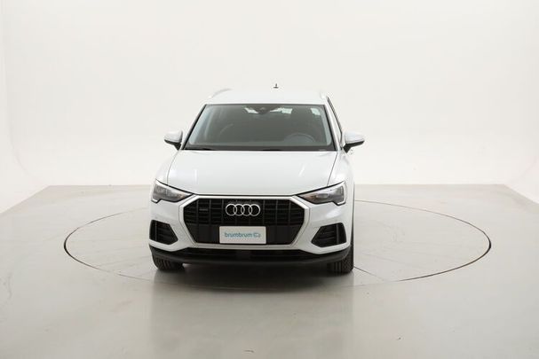 Audi Q3 40 quattro S tronic 147 kW image number 2