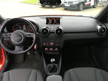 Car image 15