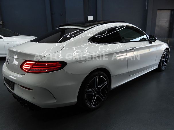 Mercedes-Benz C 300 Coupe 190 kW image number 4