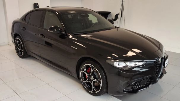 Alfa Romeo Giulia 2.0 Turbo Veloce 206 kW image number 4