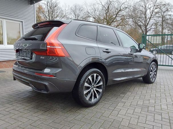 Volvo XC60 B4 Plus Dark 145 kW image number 4