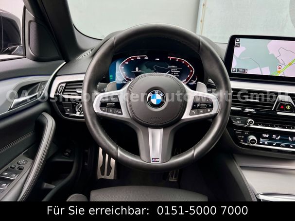 BMW 520i Touring 135 kW image number 27