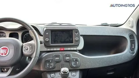 Car image 15