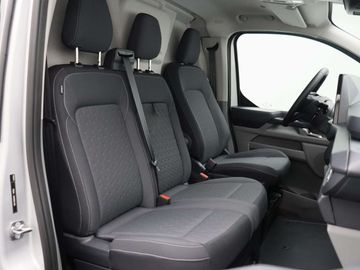 Car image 37