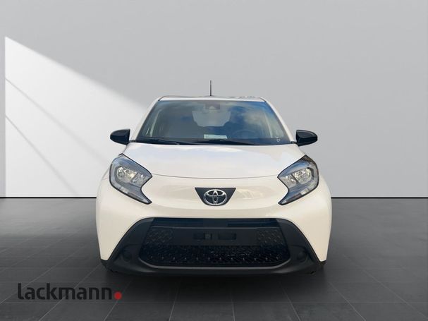 Toyota Aygo X 1.0 53 kW image number 3