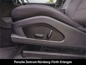 Car image 43