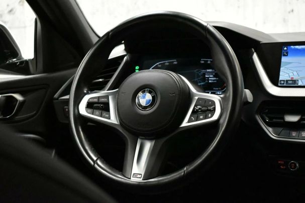 BMW 118i 103 kW image number 8