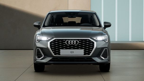 Audi Q3 45 TFSIe S-line Sportback 180 kW image number 2