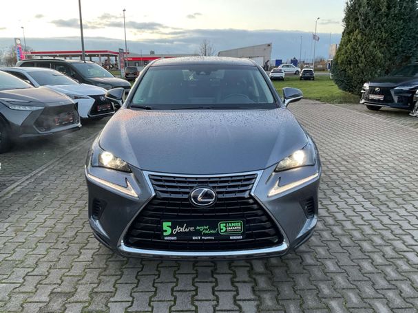 Lexus NX 300 h 145 kW image number 4