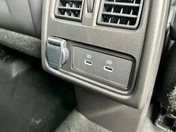 Car image 50