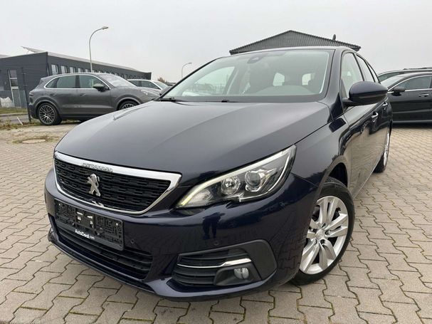 Peugeot 308 SW 130 EAT8 96 kW image number 1