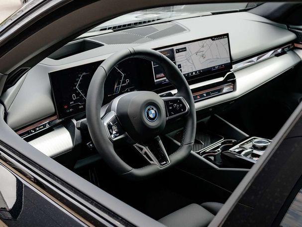 BMW i5 xDrive40 M Sport Pro 290 kW image number 7