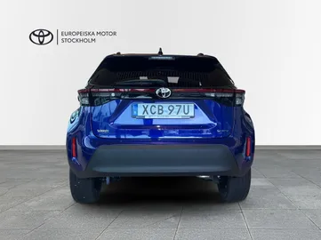 Car image 2