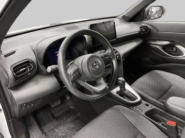 Car image 13