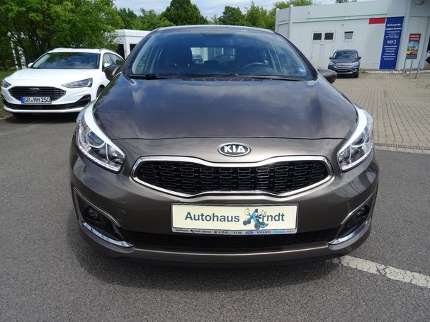 Kia Ceed 73 kW image number 3