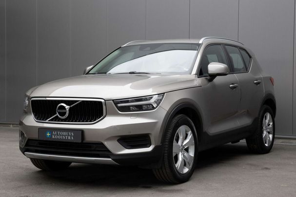 Volvo XC40 B4 Momentum 145 kW image number 1