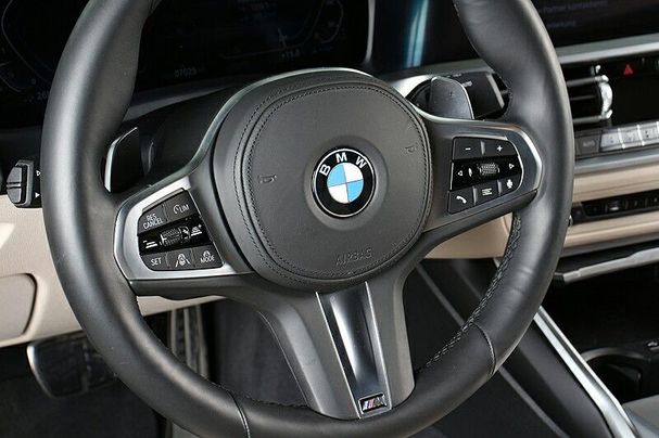 BMW 330 e M Sport 215 kW image number 13