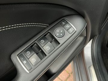 Car image 47