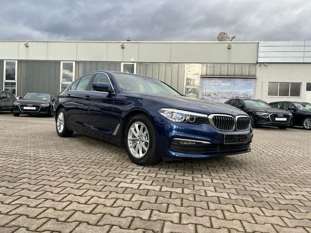 BMW 520d xDrive 140 kW image number 2