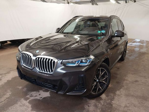 BMW X3 xDrive 210 kW image number 1