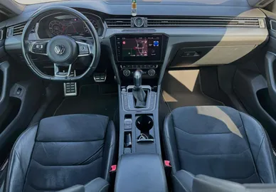 Car image 31